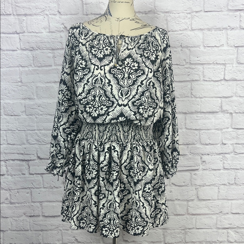 Juicy Couture Black and White Long Sleeve Smocked Waist Dress - Picture 1 of 11